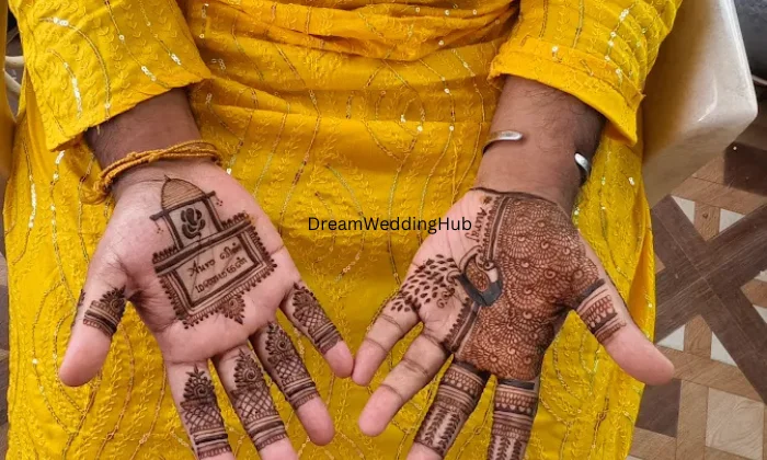 Frills and Vines Mehendi Art